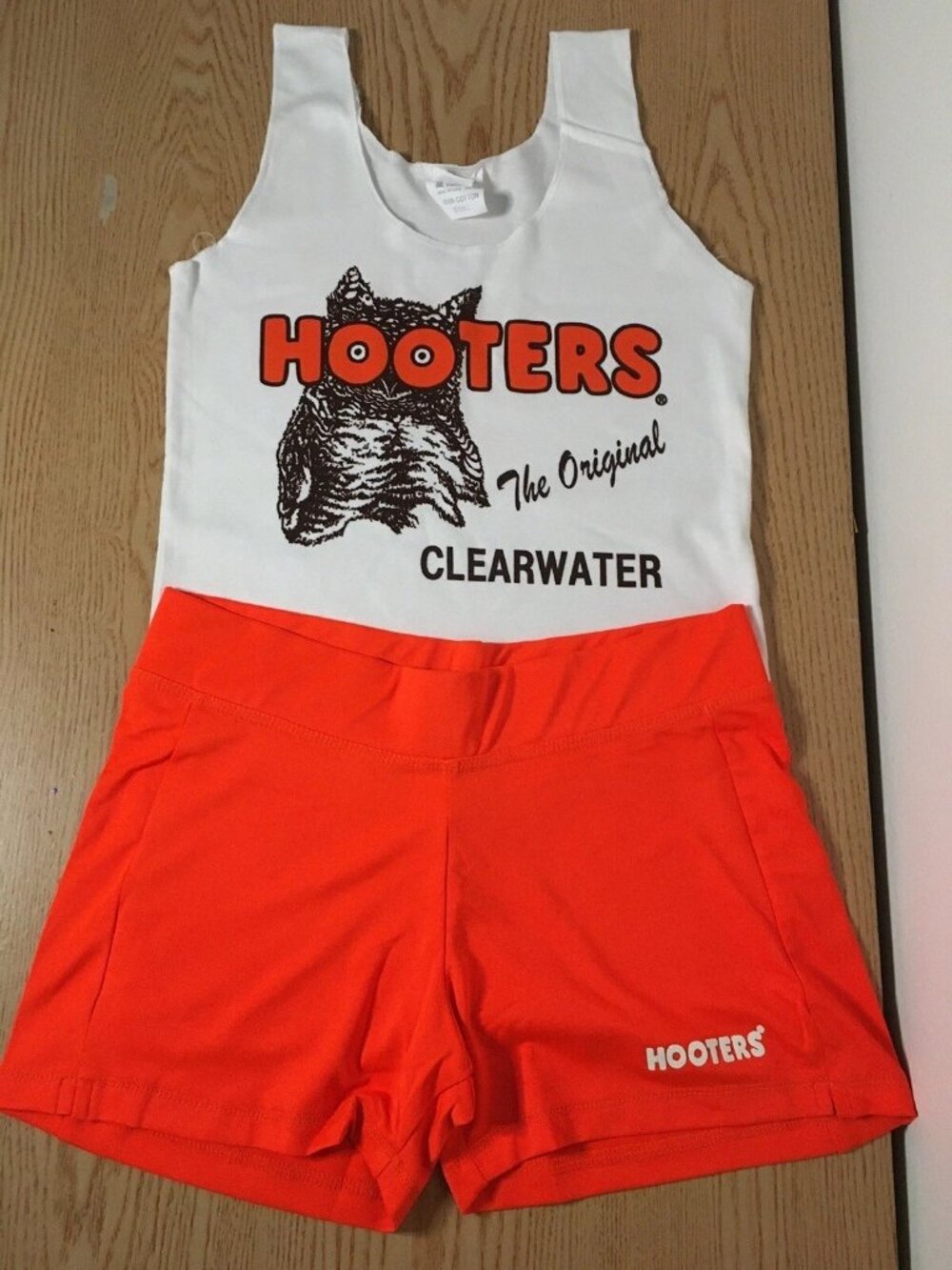 New Hooters Girl Uniform Tank & Shorts From Florida Size XS